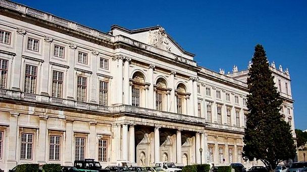 Национальный дворец Ажуда в Лиссабоне