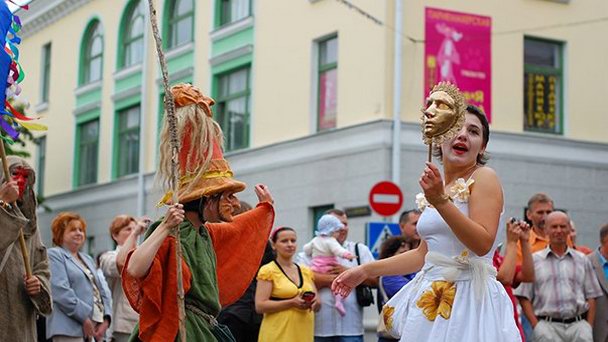 Театр «Крылы халопа» в Бресте