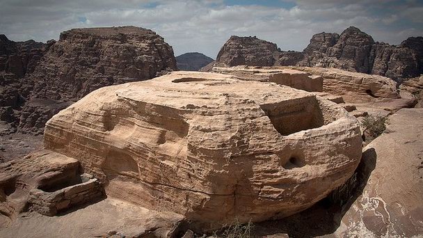 Верховное Место жертвоприношений в Петре Верховное Место жертвоприношений в Петре