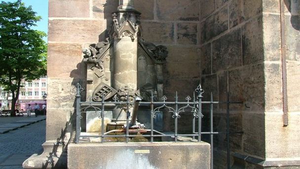 Фонтан Чертовы ручейки (Teufelsbrunnlein) в Баварии