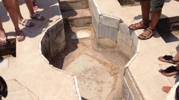 Купель Иоана Богослова в Измире