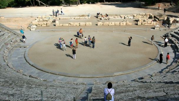 Театр. Арх. Поликлет мл. 330-320 гг. до н.э на Пелопоннесе