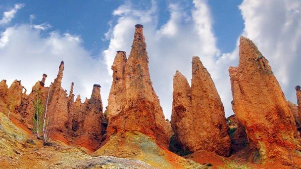 Национальный памятник природы Город дьявола в Крагуеваце