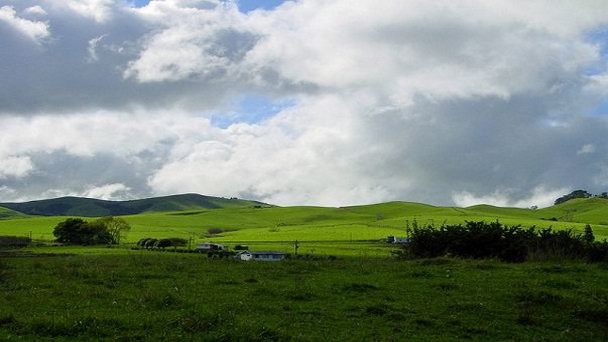 Холмы Мамаку на Северном