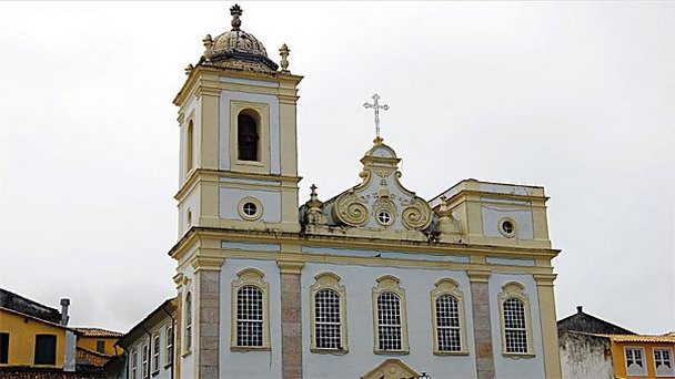 Церковь Sao Pedro dos Clerigos в Сальвадоре