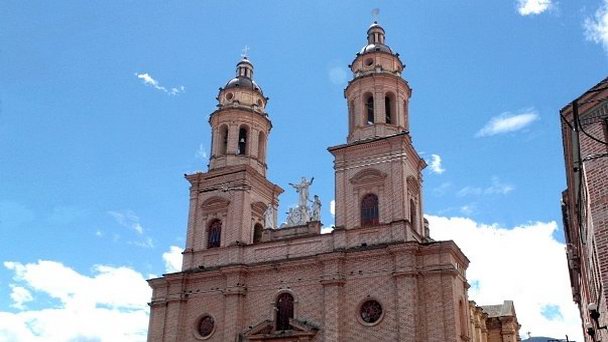 Кафедральный собор в городе Пасто в Кали Кафедральный собор в городе Пасто в Кали