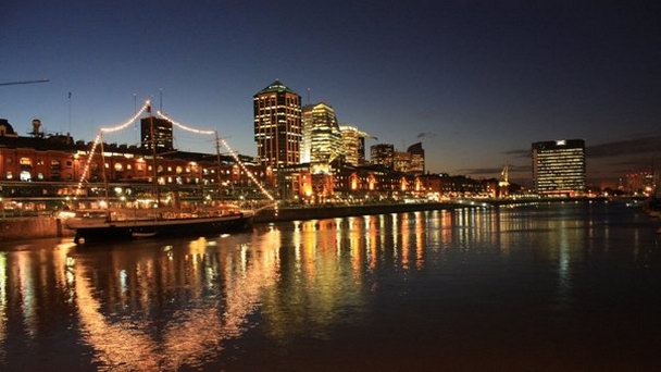 Пуэрто Мадеро в Буэнос-Айресе