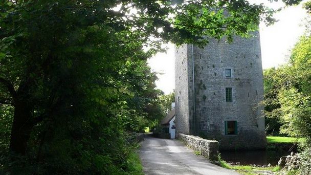 Замок Бэллили в Голуэе