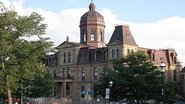 Дворец губернатора в Фредериктоне в Нью-Брансуике