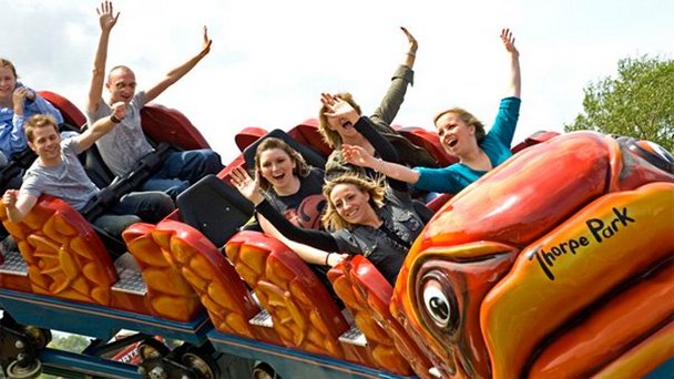 Thrope Park в Англии