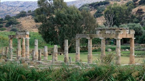 Святилище Артемиды Вравронской в Афинах