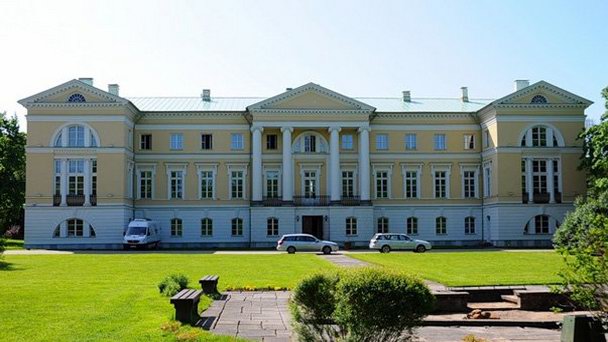 Дворец Межотне в Юрмале Дворец Межотне в Юрмале