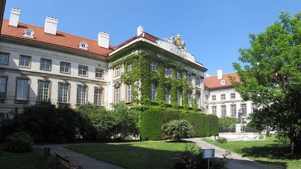 Йозефинум в Вене