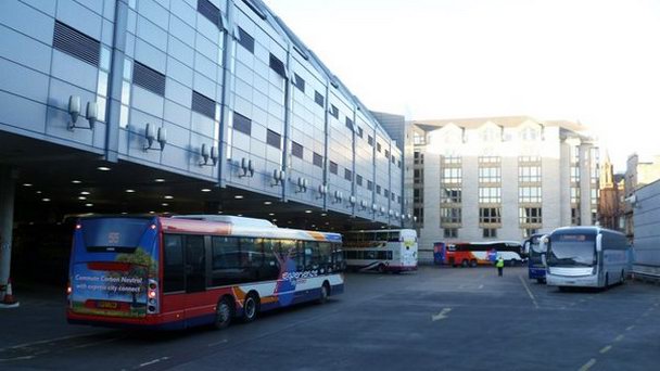 Автовокзал Эдинбурга в Шотландии