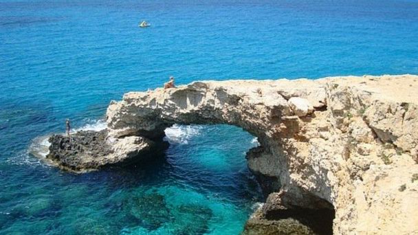 Мост влюбленных в Айя-Напе