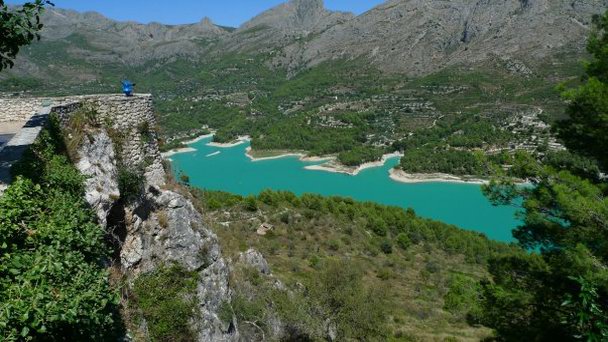 Гвадалест в Аликанте