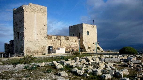 Крепость Сан-Микеле в Кальяри Крепость Сан-Микеле в Кальяри