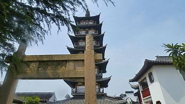 Башня Фахуа в Шанхае