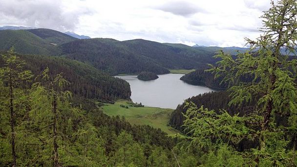 Озеро Битасыхэй в Тибете