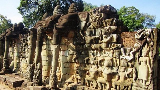 Терраса прокаженного короля в Сием Рипе Терраса прокаженного короля в Сием Рипе