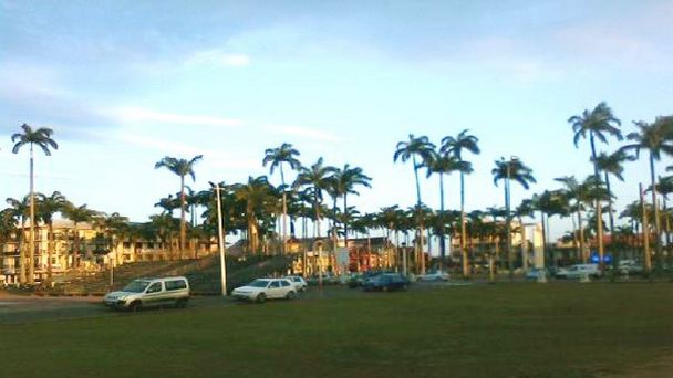 Площадь де Пальмистес в Кайенне Площадь де Пальмистес в Кайенне