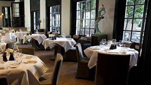 Ресторан Vinkeles в Амстердаме