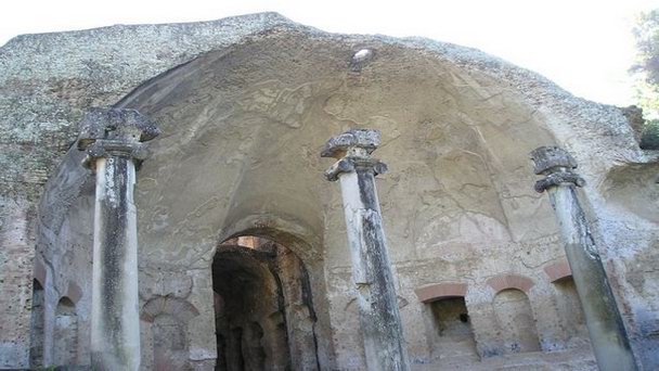 Храм бога Сераписа в Сафаге