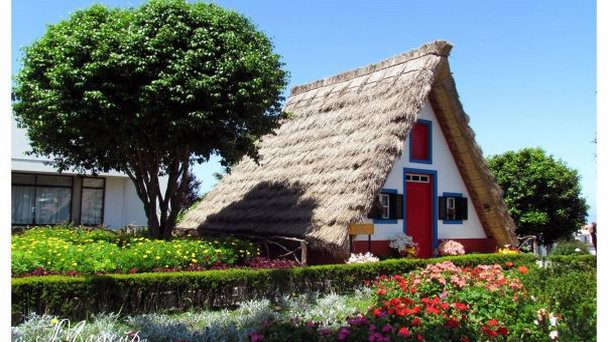 Тематический парк Мадейры в Сантане на Мадейре