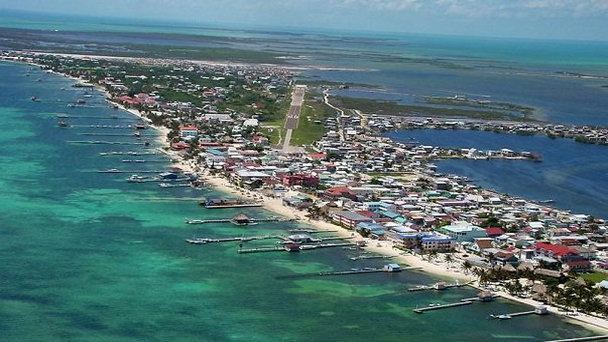 Амбергрис-Кей в Сан-Педро Амбергрис-Кей в Сан-Педро