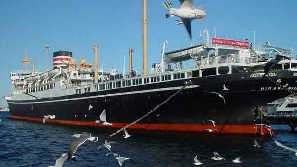 Пассажирский лайнер Хикава-мару в Йокогаме