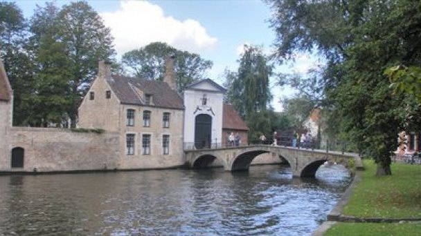 Минневатерпарк в Брюгге