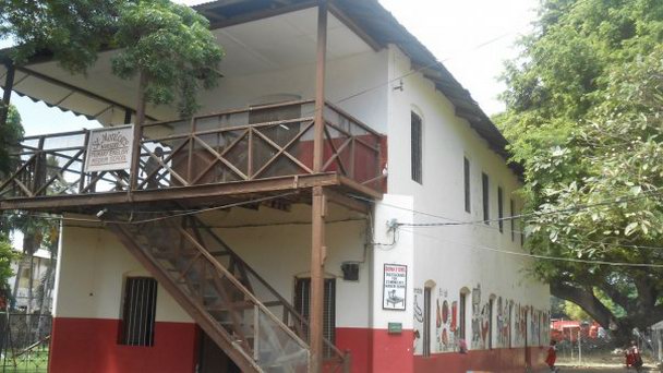 Начальная христианская школа при англиканской церкви св.Моники в Занзибаре