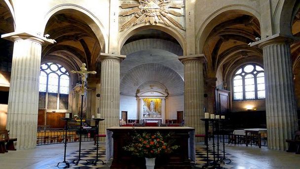 Церковь Сен-Медар в Париже