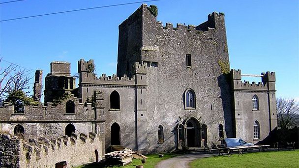 Замок Лип в Оффали