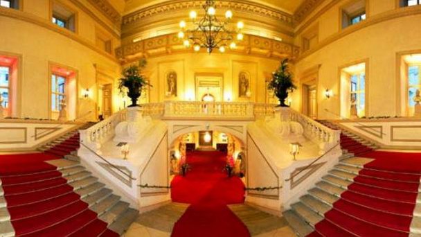 Венский Резиденц-оркестр в Вене Венский Резиденц-оркестр в Вене