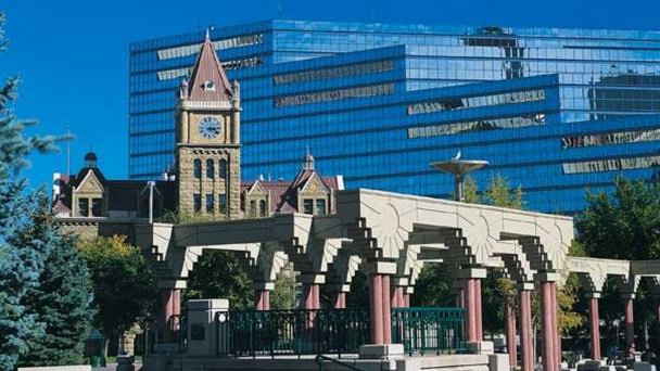 Здание городского совета в Альберте