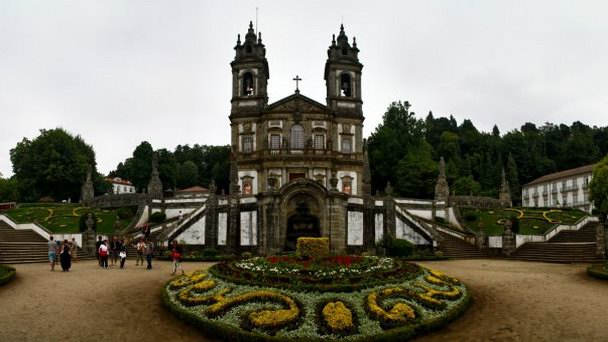 Святилище Бон-Жезуш-ду-Монти в Браге