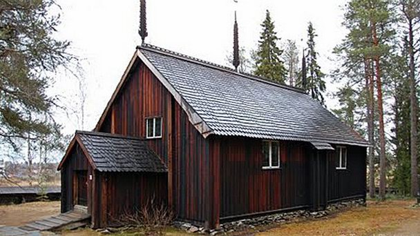 Деревянная срубная Городская церковь в Кируне