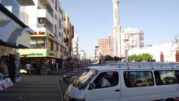 Улица Шератон в Хургаде