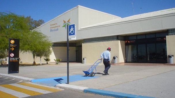 Аэропорт Мехикали в Нижней Калифорнии