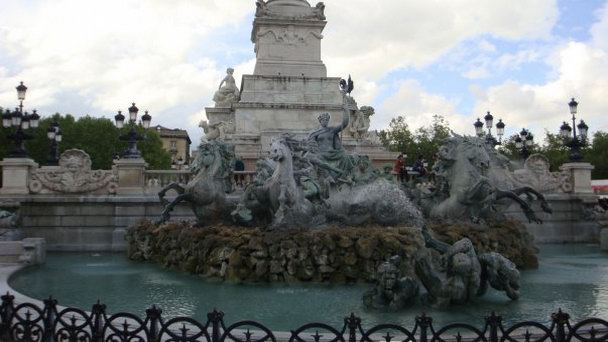 Памятник жирондистам в Бордо