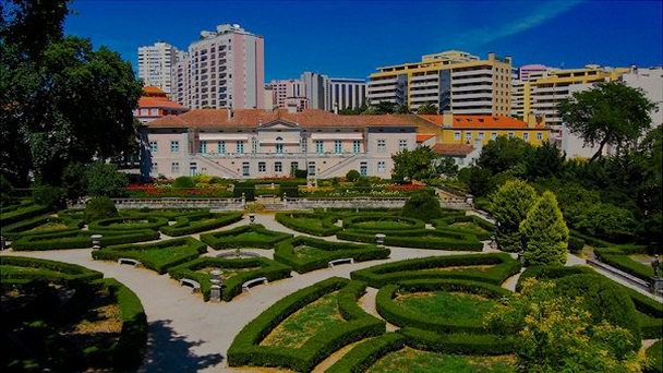 Зоопарк в Лиссабоне Зоопарк в Лиссабоне