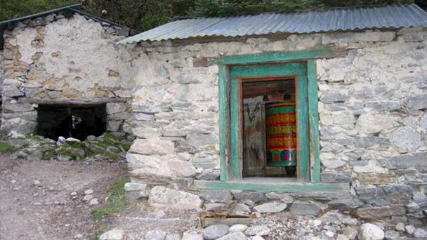 Село Пхунки Тенга в Катманду