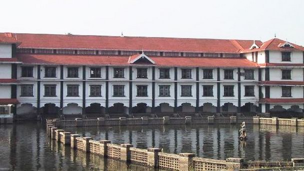 Храм Кришны в Гуруваюре в Керале