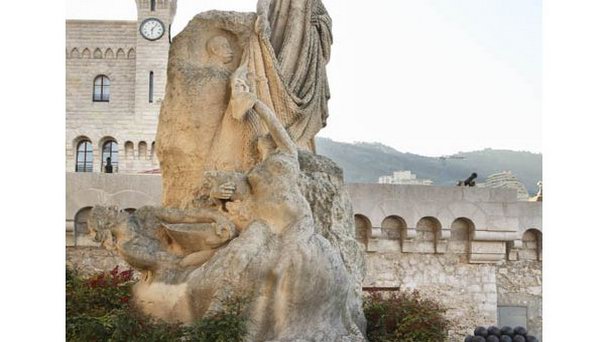 Монако-Вилль. Памятник Альберту I в Монте-Карло