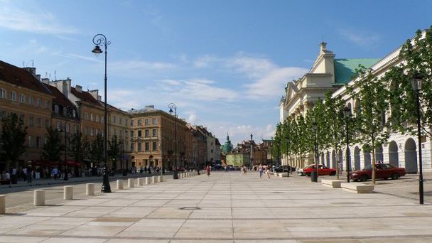 Проспект Краковское предместье в Варшаве