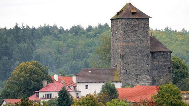 Замок Тынец-над-Сазавой в Бенешове Замок Тынец-над-Сазавой в Бенешове