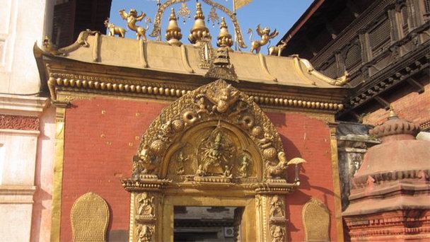 Золотые ворота Сун Дхока в Бхактапуре