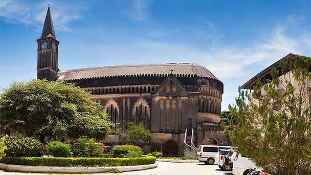 Англиканская церковь в Дар-эс-Саламе Англиканская церковь в Дар-эс-Саламе