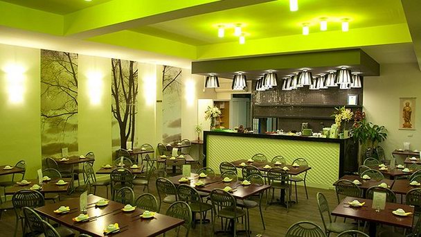 Ресторан Au Lac Gourmet Vegetarian в Канберре